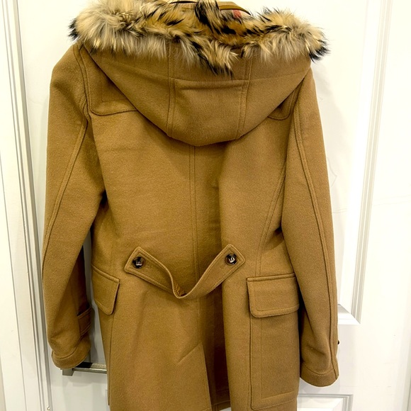 Burberry Wool Women’s Coat - Picture 3 of 3